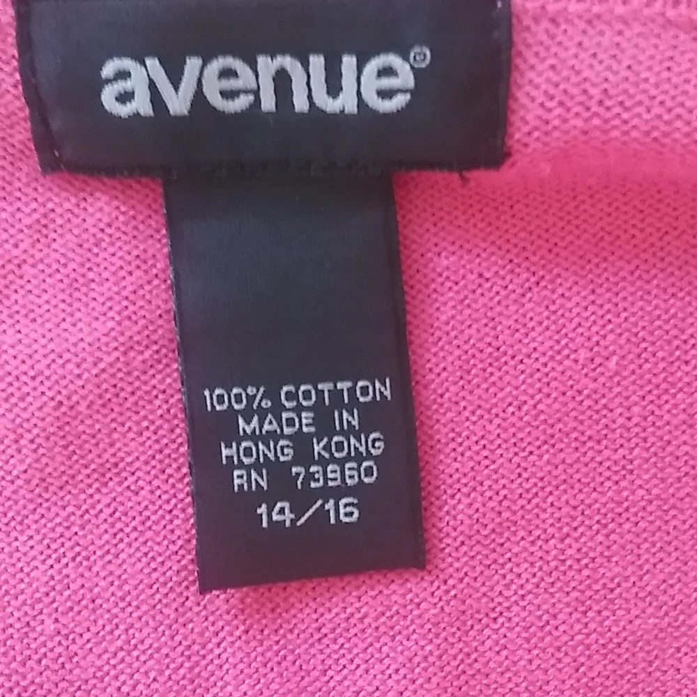 Sweater - Picture 6 of 7